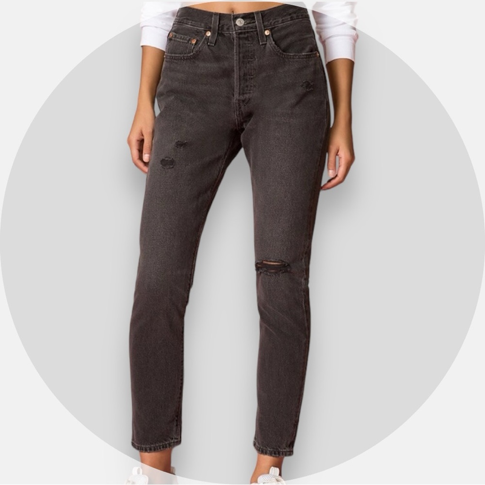 Levi’s 501 Skinny in Black Stick